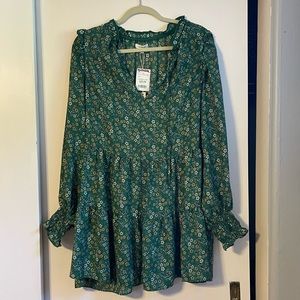 NWT XL Long sleeve silky floral dress